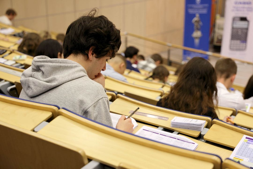 Matura Próbna z fizyki 2024